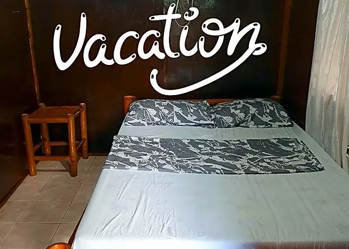 Pareja Tourist Daanbantayan